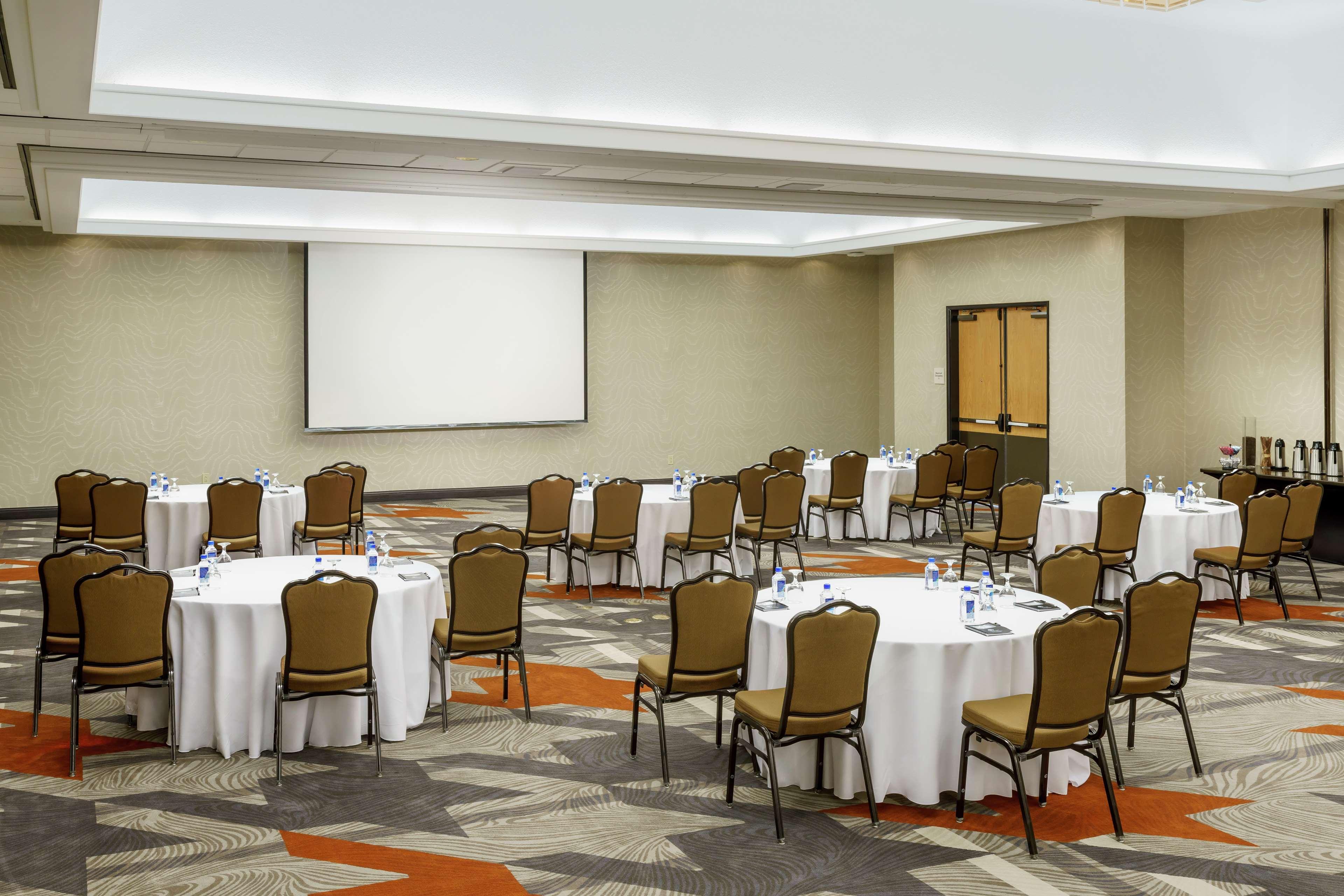 Hotel Doubletree By Hilton Colorado Springs Zewnętrze zdjęcie