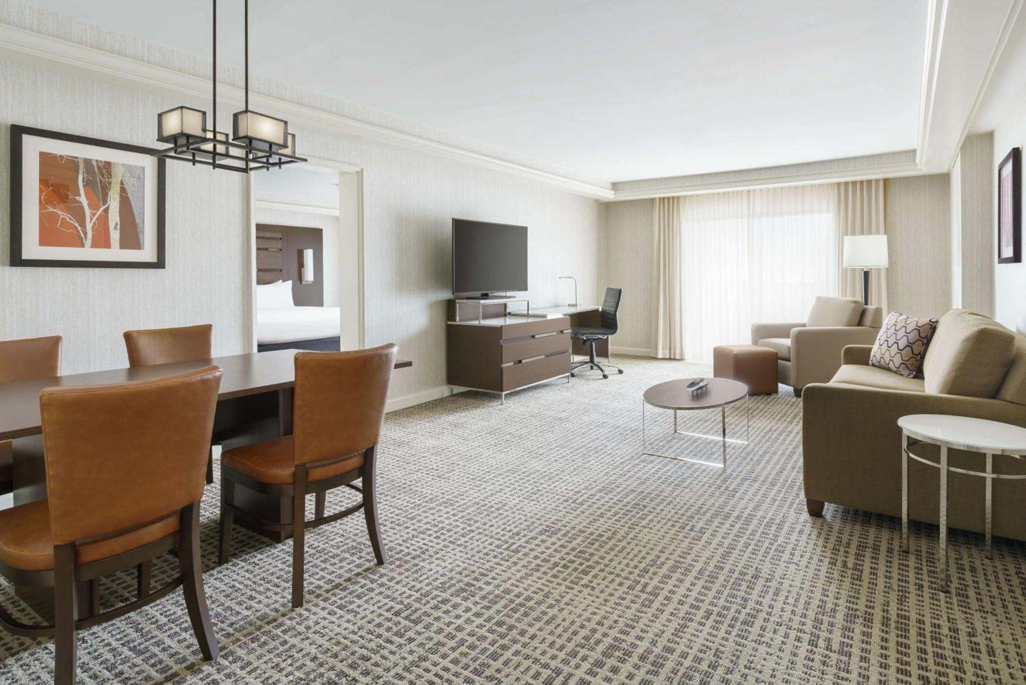 Hotel Doubletree By Hilton Colorado Springs Zewnętrze zdjęcie